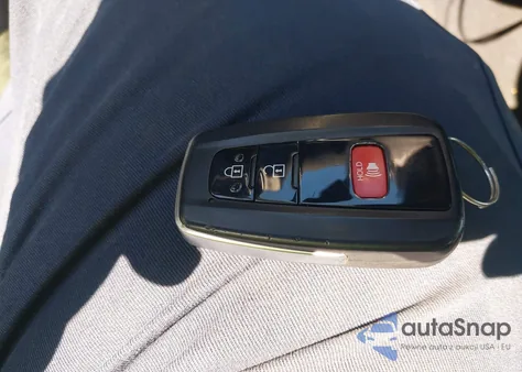 2021 Toyota Prius Le from USA, damaged, VIN JTDKAMFU8M3152832